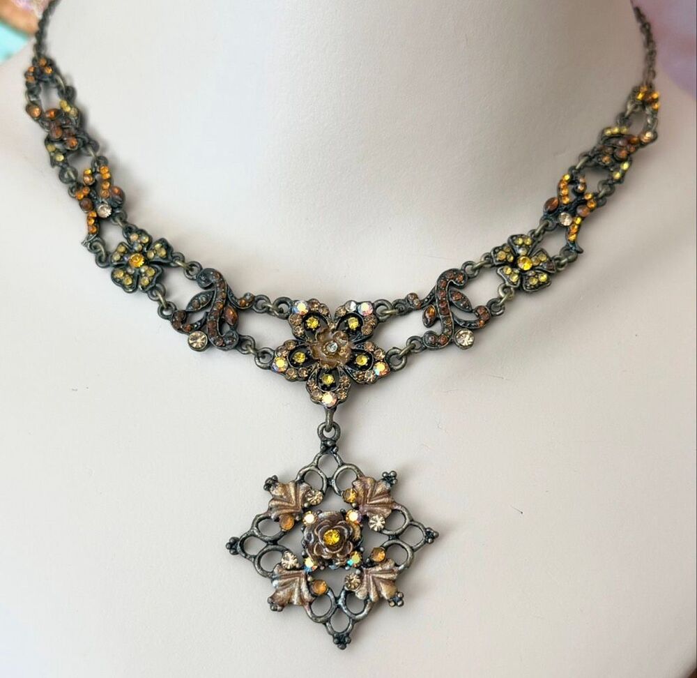 Vintage Ornate Floral Rhinestone Necklace Rose Pendant